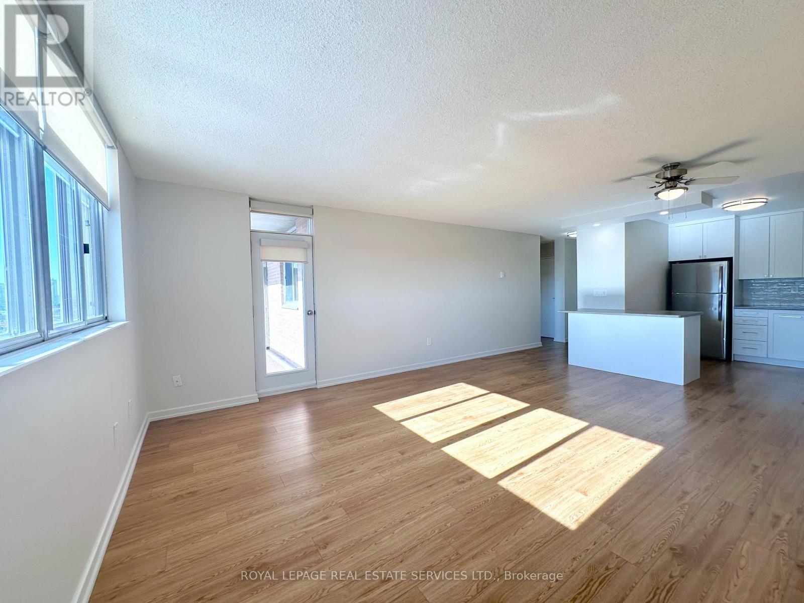 1423 - 30 Denton Avenue, Toronto (Oakridge), Ontario  M1L 4P2 - Photo 2 - E12764984