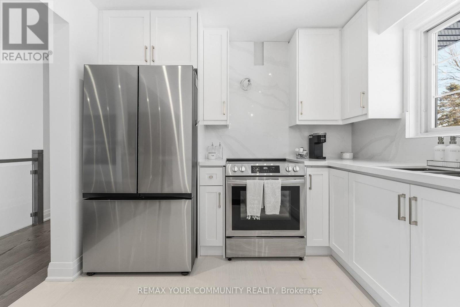 16025 Concession 7, King, Ontario  L6A 5B9 - Photo 9 - N12606636