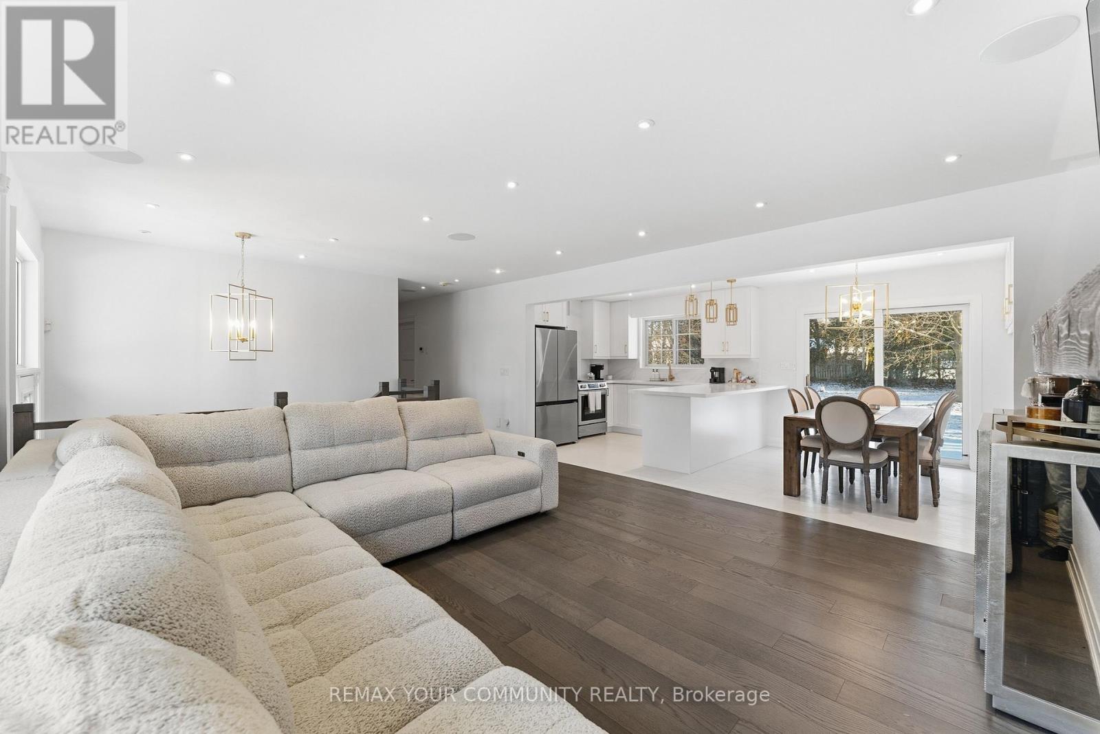 16025 Concession 7, King, Ontario  L6A 5B9 - Photo 4 - N12606636