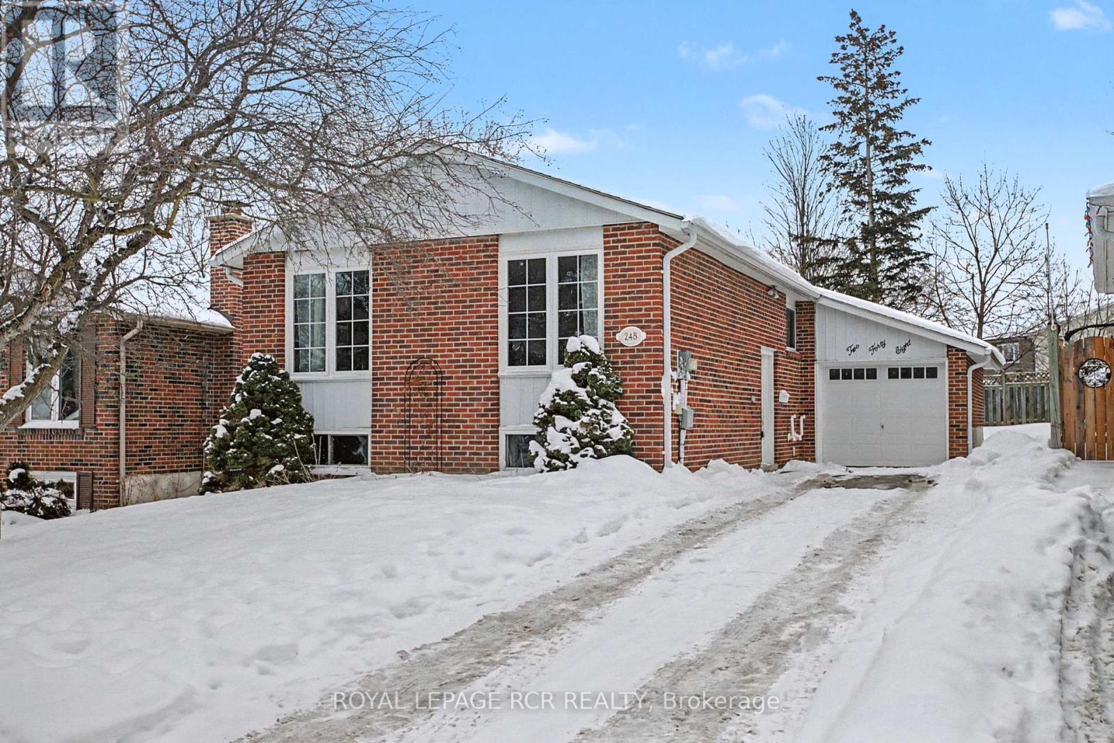 248 Talbot Crescent, Newmarket, Ontario  L3Y 1A3 - Photo 2 - N12750674