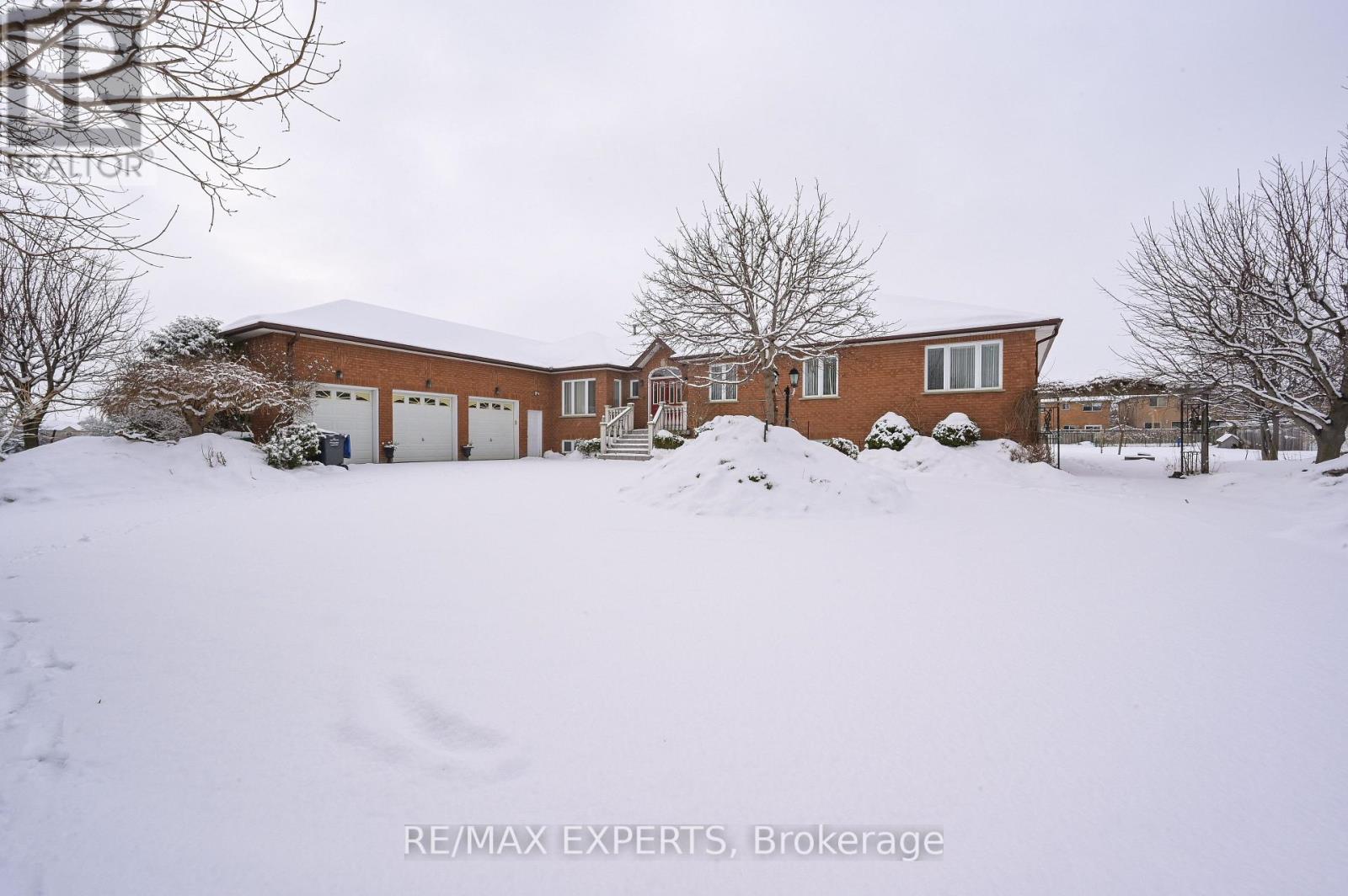 13668 Emil Kolb Parkway, Caledon (Bolton West), Ontario  L7E 2L4 - Photo 1 - W12764990