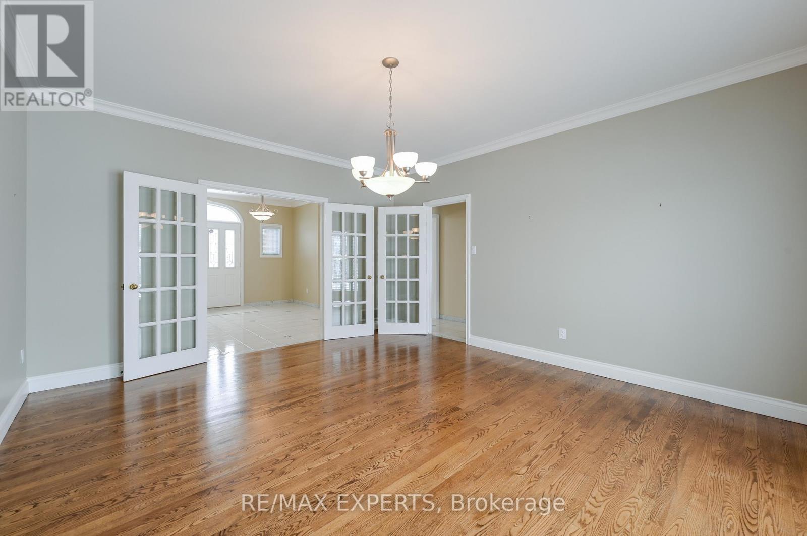 13668 Emil Kolb Parkway, Caledon (Bolton West), Ontario  L7E 2L4 - Photo 13 - W12764990