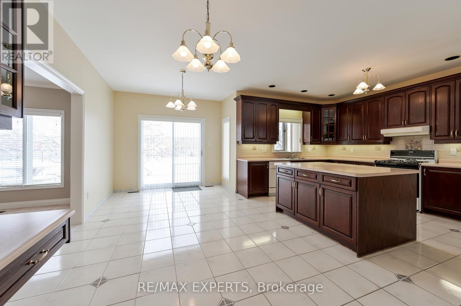 13668 Emil Kolb Parkway, Caledon (Bolton West), Ontario  L7E 2L4 - Photo 20 - W12764990