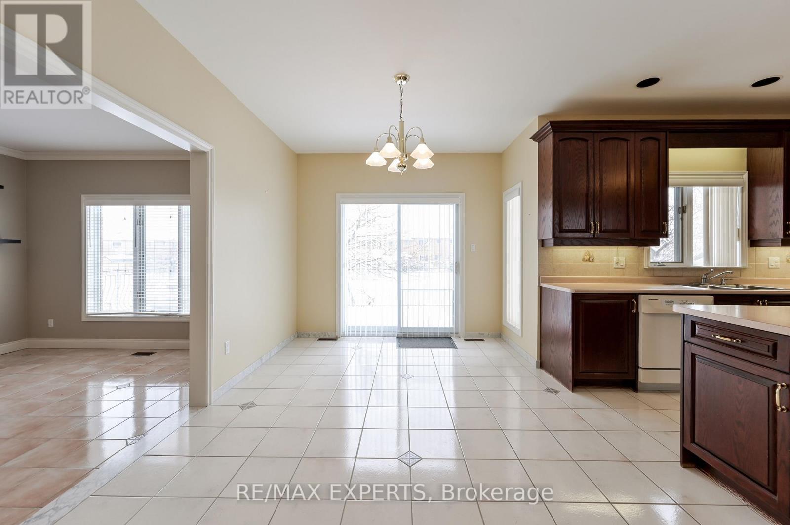 13668 Emil Kolb Parkway, Caledon (Bolton West), Ontario  L7E 2L4 - Photo 21 - W12764990