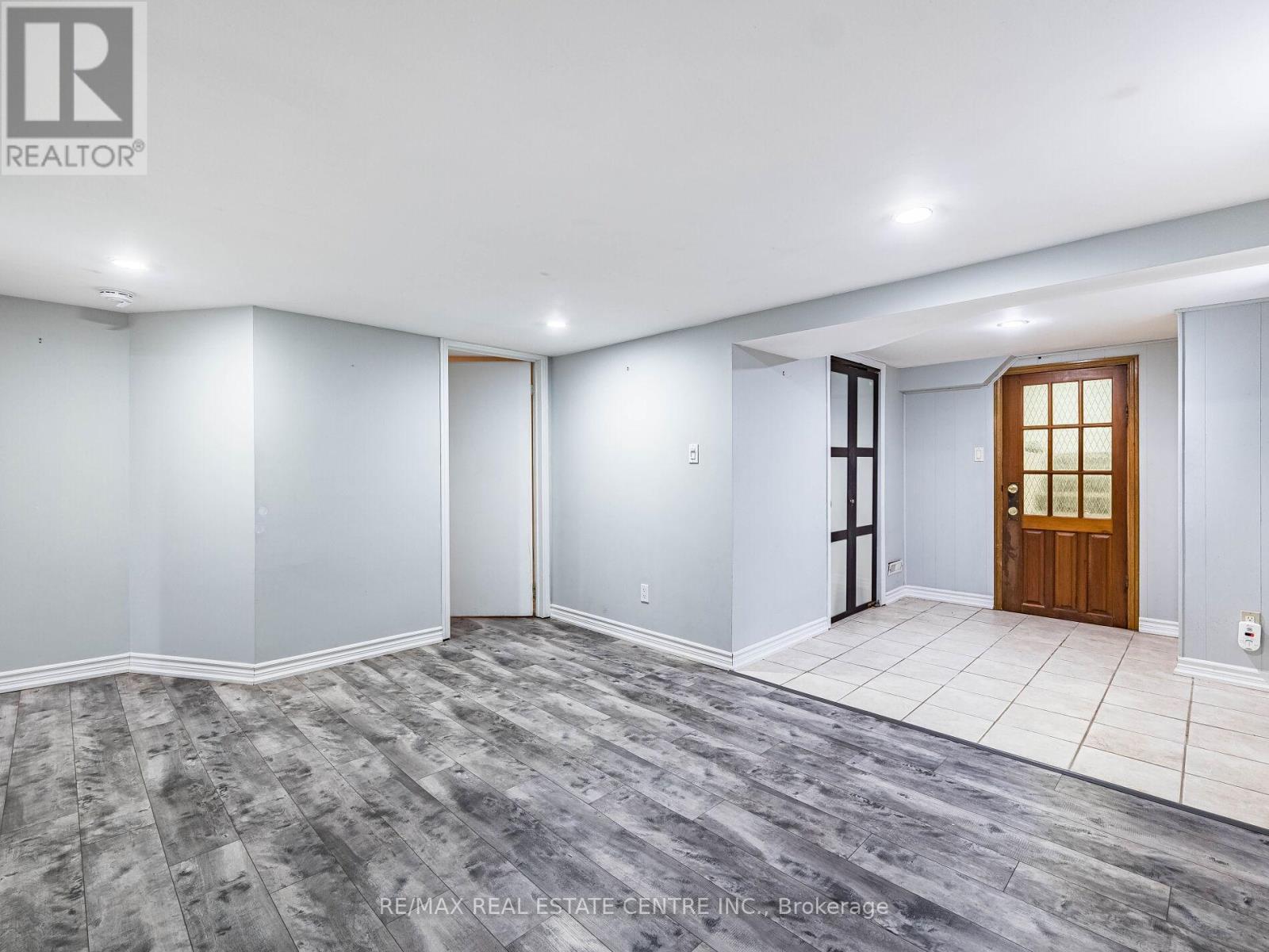 64 Eaglewood Boulevard, Mississauga (Mineola), Ontario  L5G 1V4 - Photo 30 - W12765056