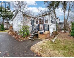 64 EAGLEWOOD BOULEVARD, Mississauga, Ontario