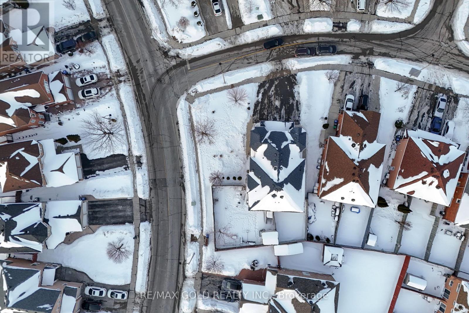 184 Mountainberry Road, Brampton (Sandringham-Wellington), Ontario  L6R 2L2 - Photo 9 - W12765060