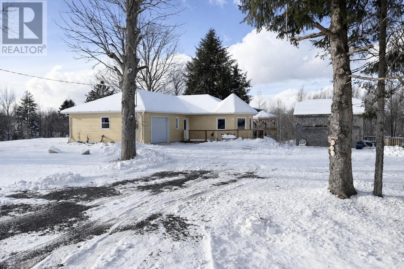 4269 Highway 14, Windsor Forks, Nova Scotia