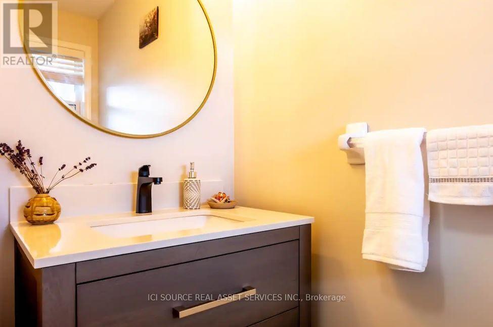 407 Rittenhouse Road, Kitchener, Ontario  N2E 3M4 - Photo 12 - X12764994