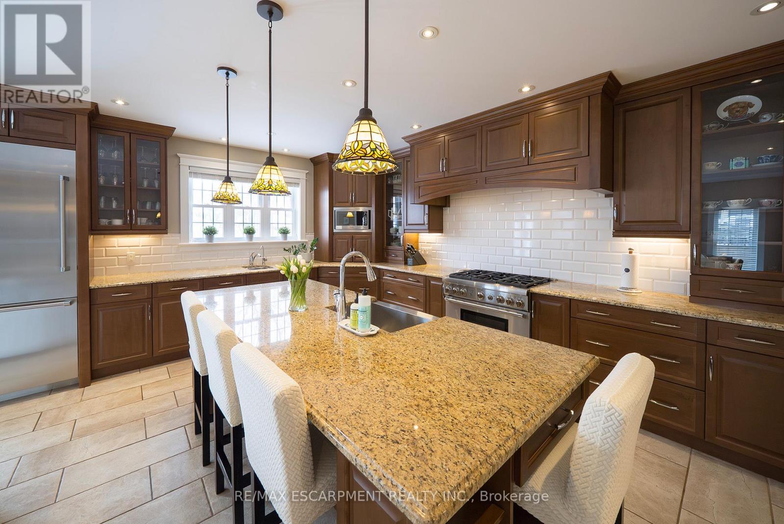 48 Lincoln Avenue, Brantford, Ontario  N3T 4S7 - Photo 11 - X12765000