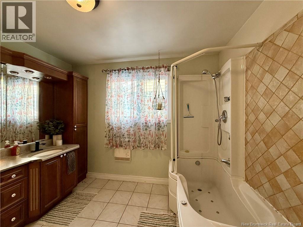 78 Leopold-Couturier Avenue, Saint-Jacques, New Brunswick  E7B 1E4 - Photo 18 - NB133250