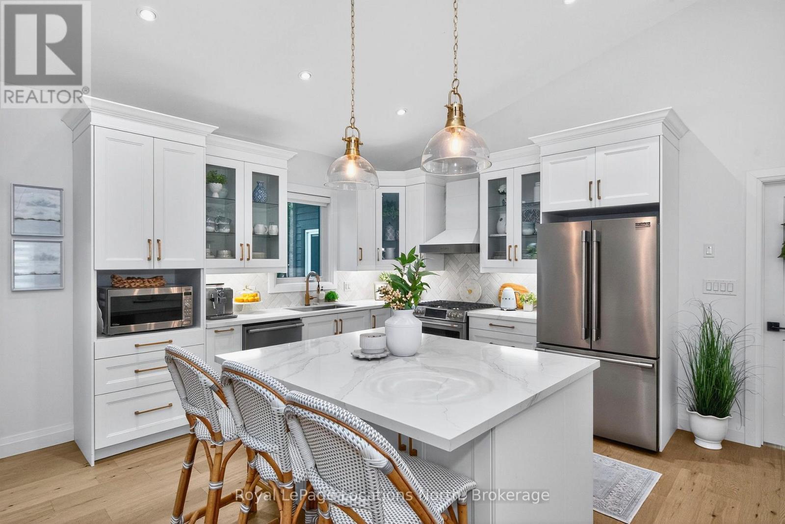 15 Pinecone Avenue, Tiny, Ontario  L9M 0J2 - Photo 12 - S12765138