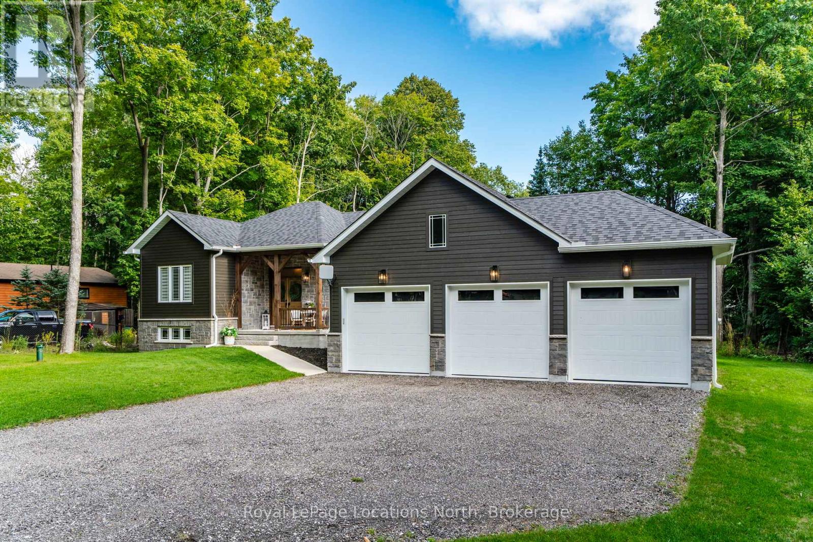 15 Pinecone Avenue, Tiny, Ontario  L9M 0J2 - Photo 7 - S12765138