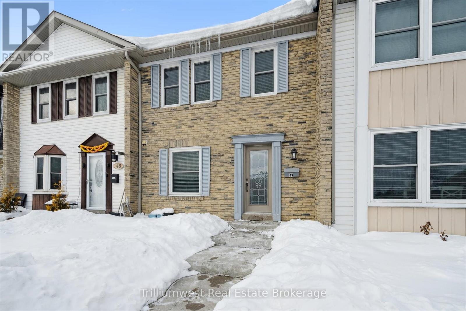 49 - 900 Central Park Drive, Brampton, Ontario  L6S 3J6 - Photo 3 - W12762242