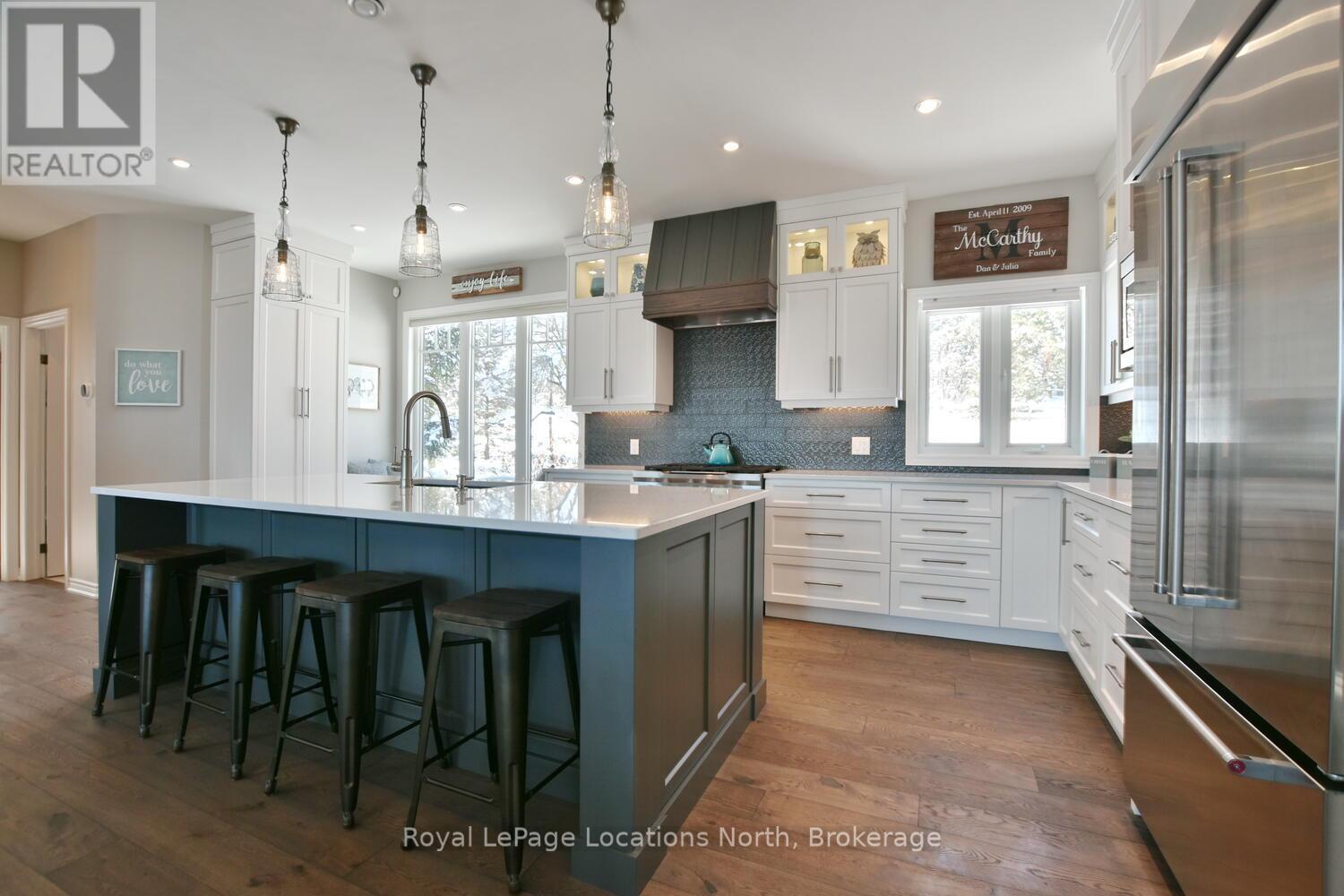 109 Kionontio Trail, Blue Mountains, Ontario  L9Y 0R6 - Photo 12 - X12765142