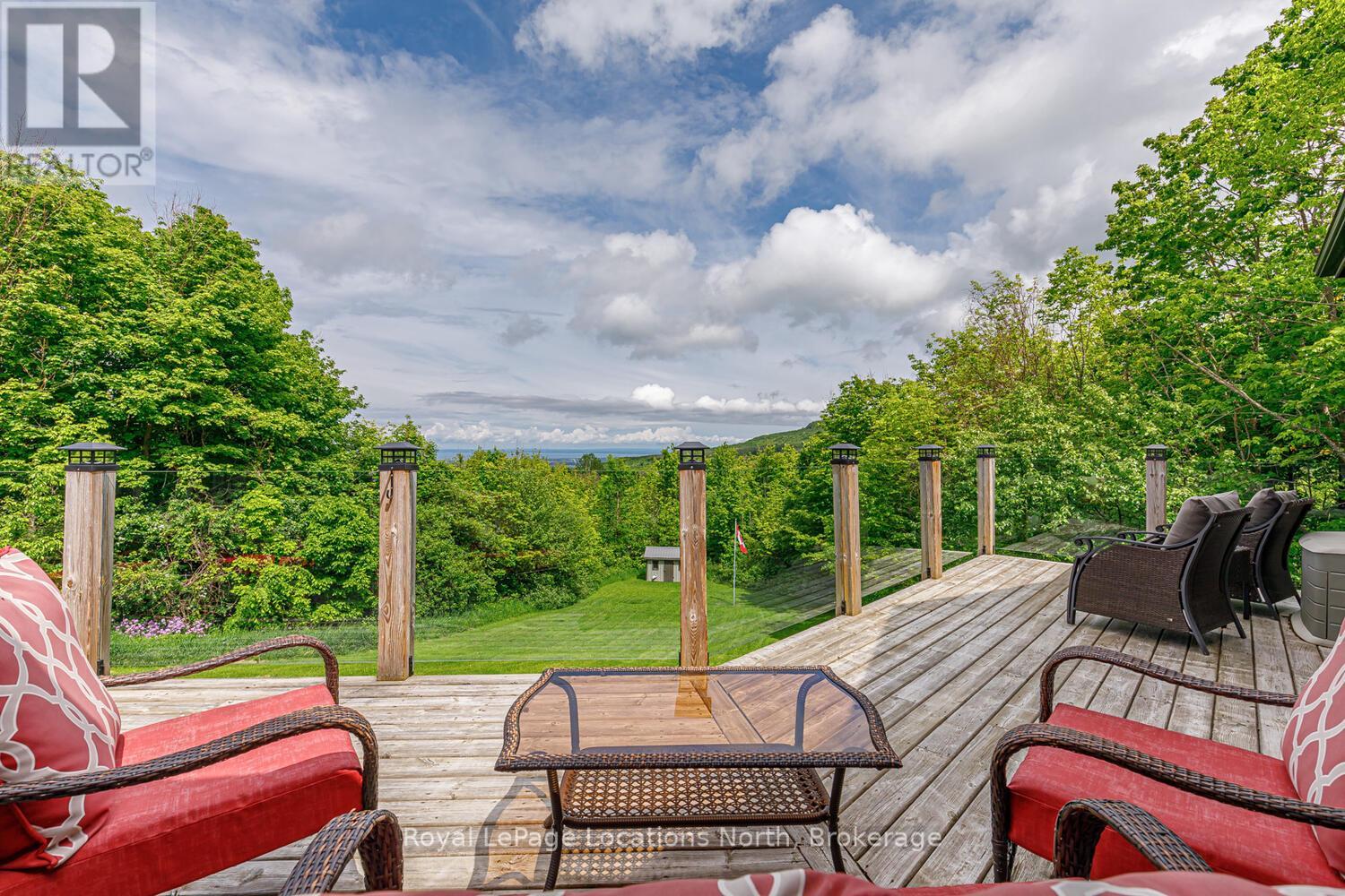 109 Kionontio Trail, Blue Mountains, Ontario  L9Y 0R6 - Photo 44 - X12765142