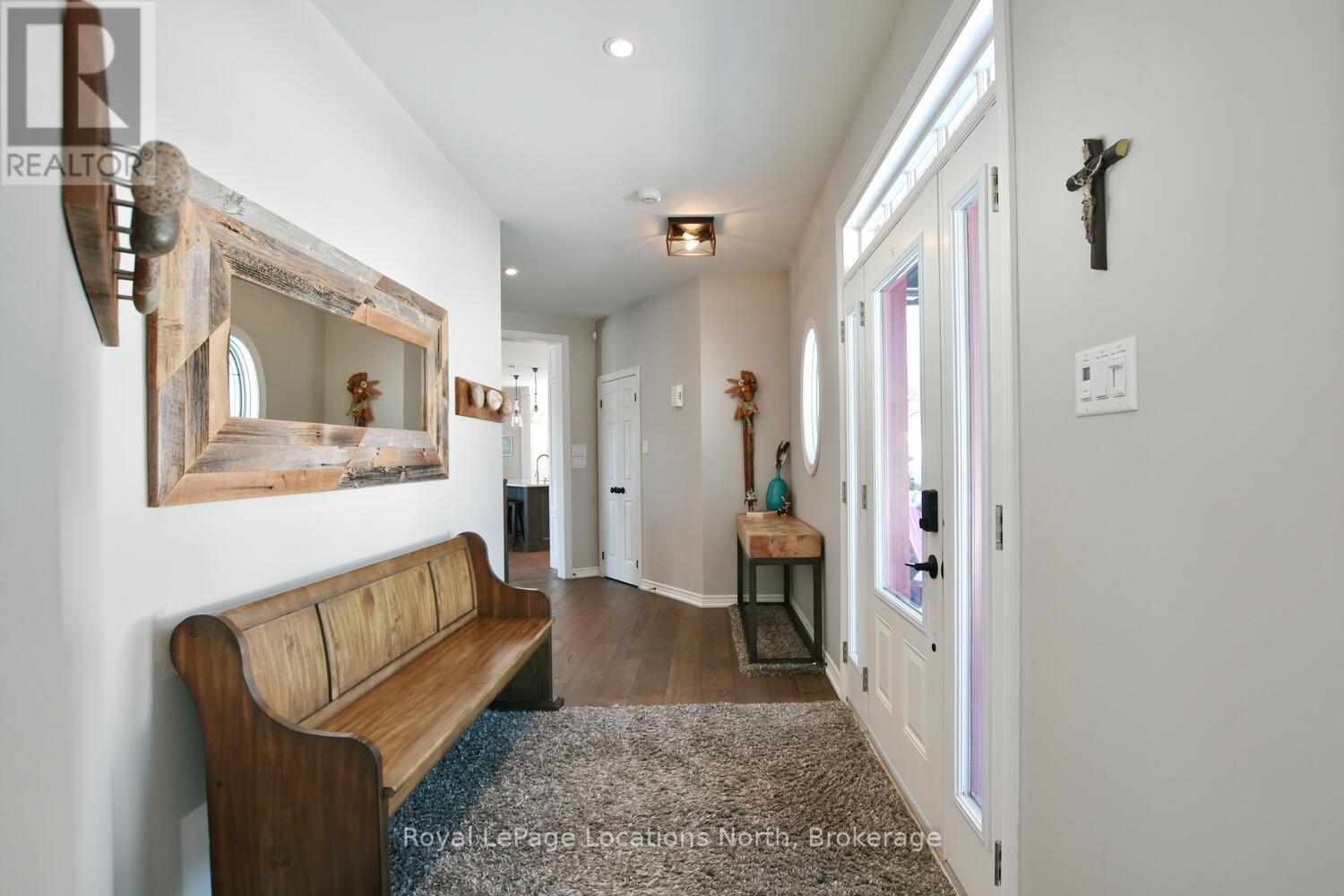 109 Kionontio Trail, Blue Mountains, Ontario  L9Y 0R6 - Photo 7 - X12765142