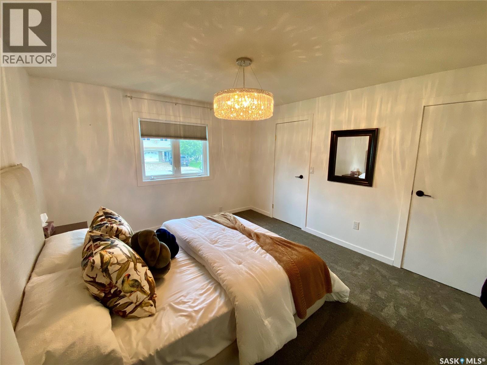 837 Prospect Avenue, Oxbow, Saskatchewan  S0C 2B0 - Photo 19 - SK013776