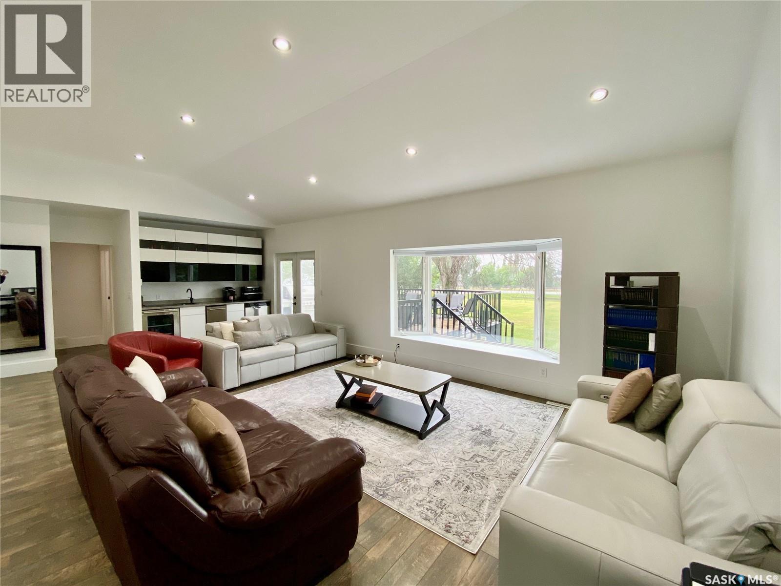 837 Prospect Avenue, Oxbow, Saskatchewan  S0C 2B0 - Photo 11 - SK013776