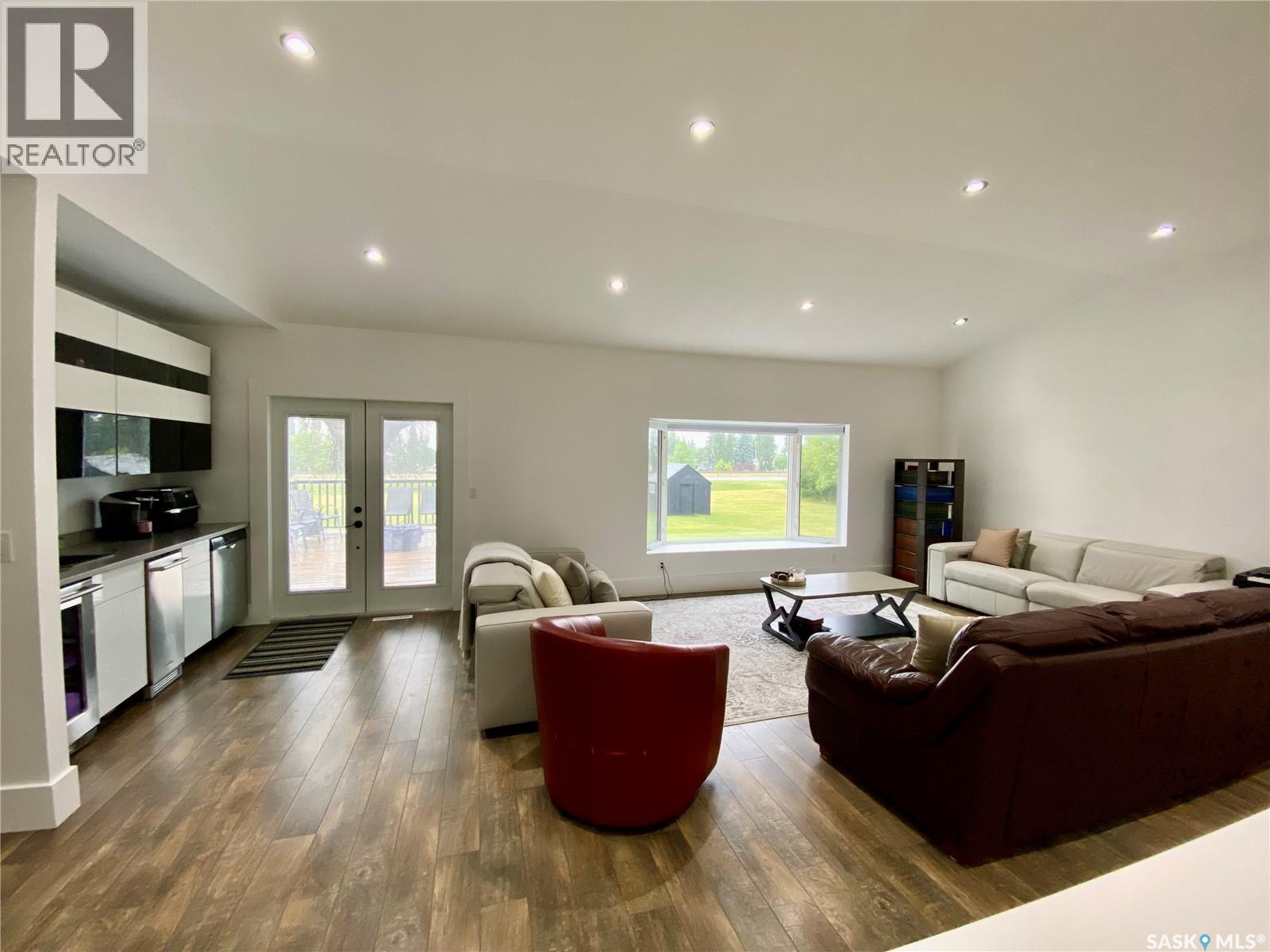 837 Prospect Avenue, Oxbow, Saskatchewan  S0C 2B0 - Photo 10 - SK013776