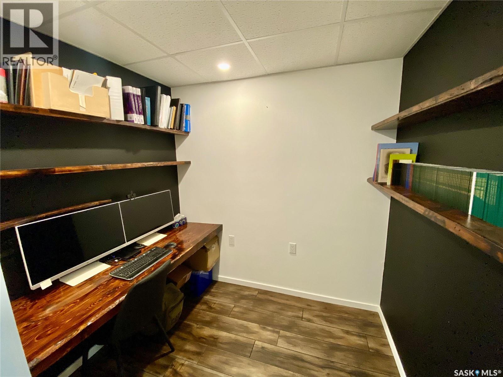 837 Prospect Avenue, Oxbow, Saskatchewan  S0C 2B0 - Photo 23 - SK013776