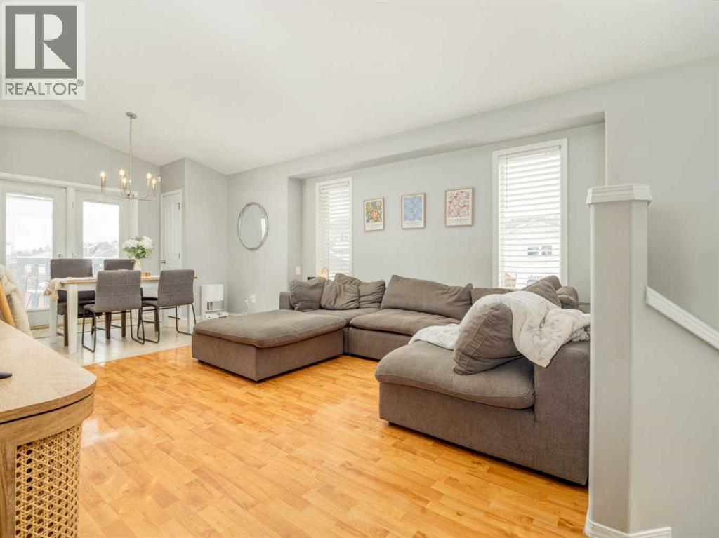 109 Peigan Court W, Lethbridge, Alberta  T1K 7N9 - Photo 8 - A2282036