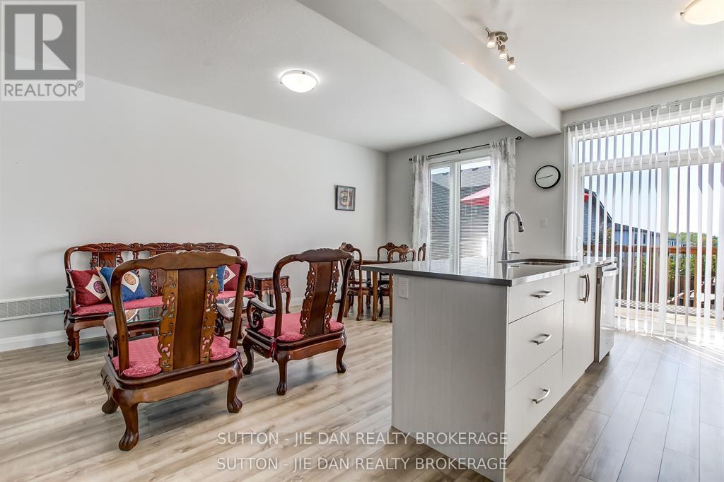 2 - 819 Kleinburg Drive, London North, Ontario  N5X 0N6 - Photo 7 - X12765114