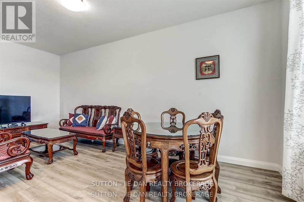 2 - 819 Kleinburg Drive, London North, Ontario  N5X 0N6 - Photo 8 - X12765114