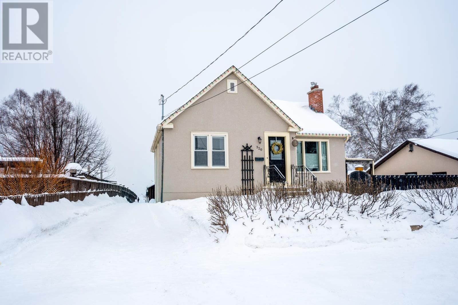 320 Lillian St, Thunder Bay, Ontario  P7A 1J2 - Photo 2 - TB2600148