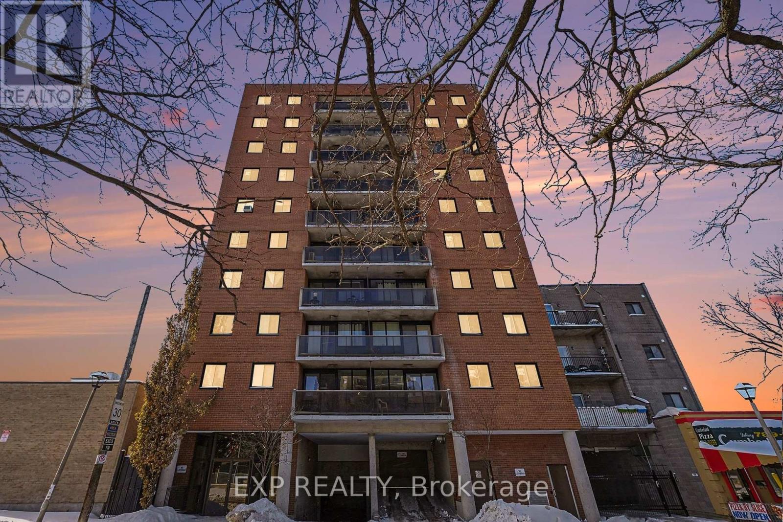 801 - 154 Nelson Street, Ottawa, Ontario  K1N 7R5 - Photo 1 - X12765082