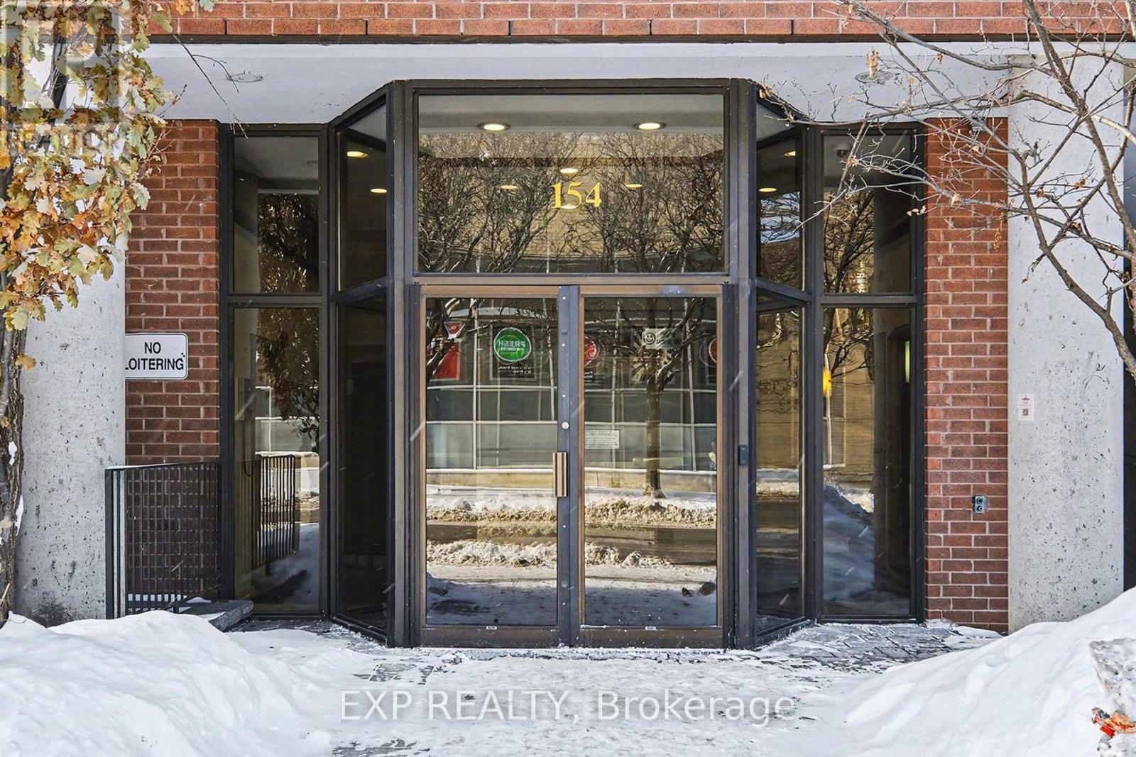 801 - 154 Nelson Street, Ottawa, Ontario  K1N 7R5 - Photo 3 - X12765082