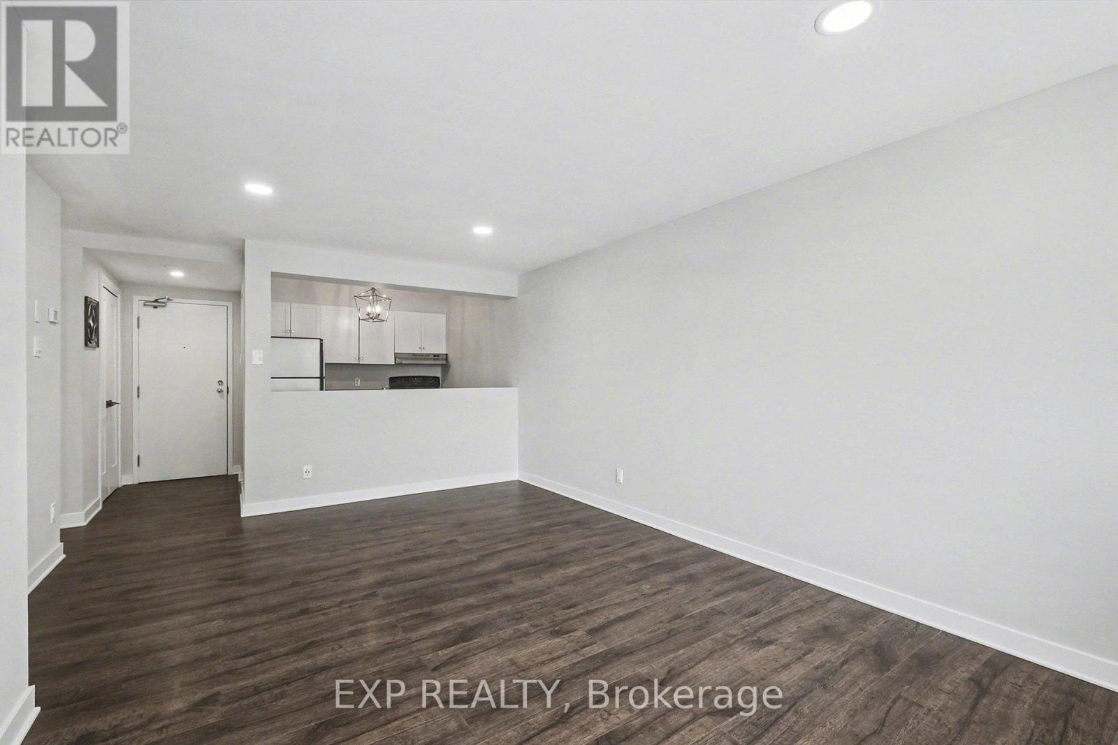 801 - 154 Nelson Street, Ottawa, Ontario  K1N 7R5 - Photo 7 - X12765082