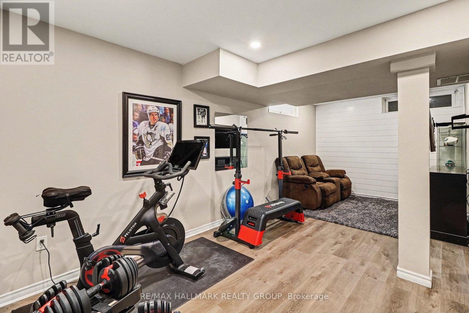 1876 Prestwick Drive, Ottawa, Ontario  K1E 2T4 - Photo 32 - X12765176