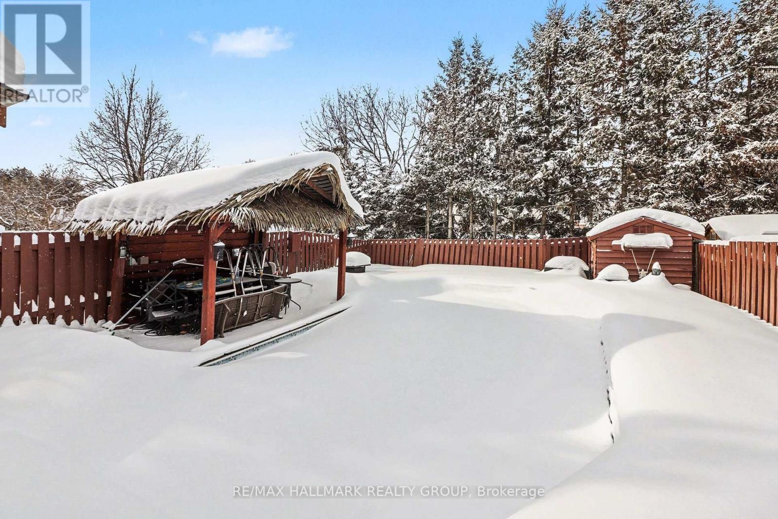 1876 Prestwick Drive, Ottawa, Ontario  K1E 2T4 - Photo 36 - X12765176