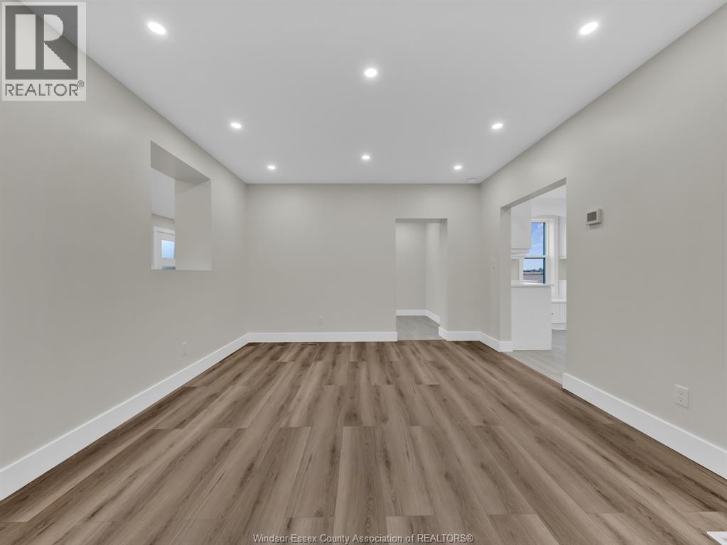 27 Road 7 East, Kingsville, Ontario  N0P 2G0 - Photo 9 - 26002646