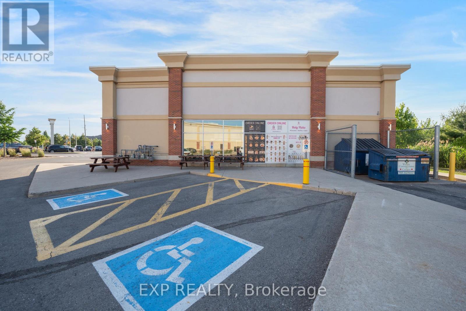 H4 - 2321 Appleby Line, Burlington, Ontario  L7M 4P9 - Photo 3 - W12470759