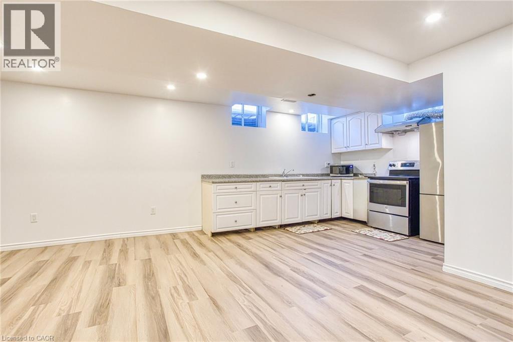 72 Nanaimo Crescent, Stoney Creek, Ontario  L8E 0E1 - Photo 3 - 40803074