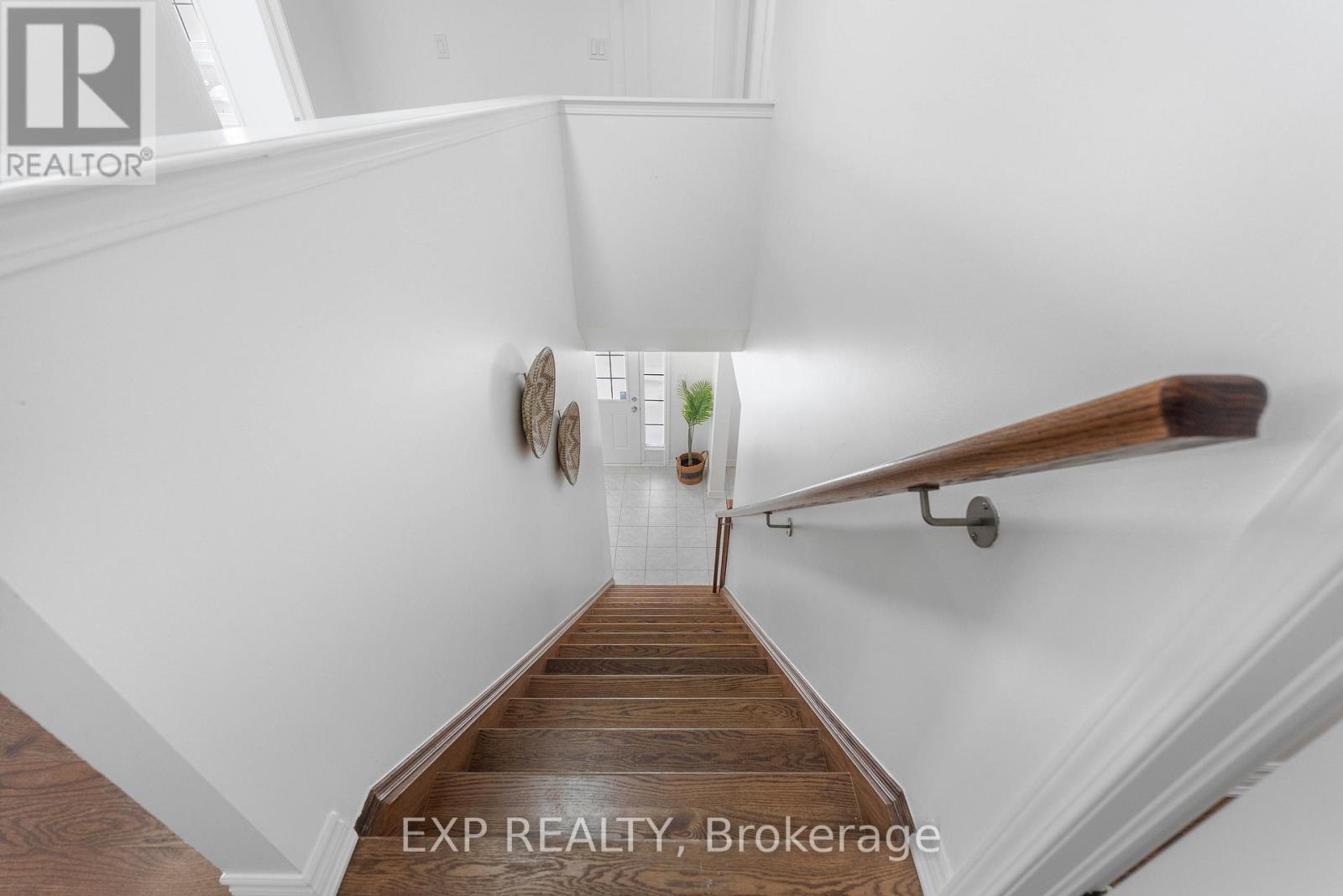 203 Grovehill Crescent, Kitchener, Ontario  N2R 0K9 - Photo 16 - X12725380