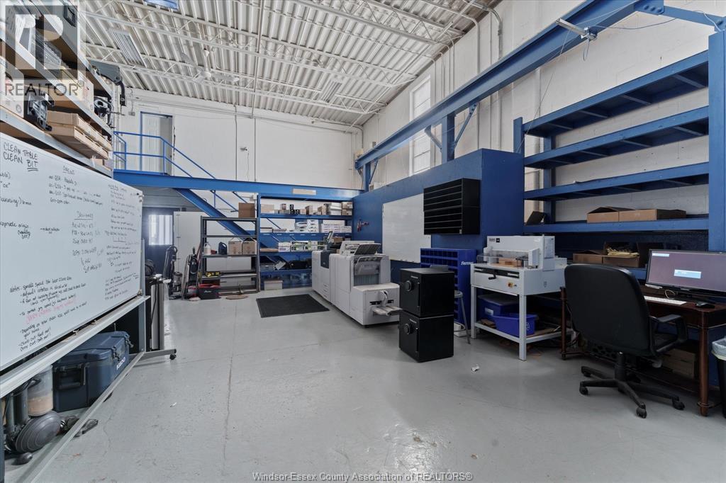 5230 Burke Street, Tecumseh, Ontario  N9A 6J3 - Photo 13 - 26002733