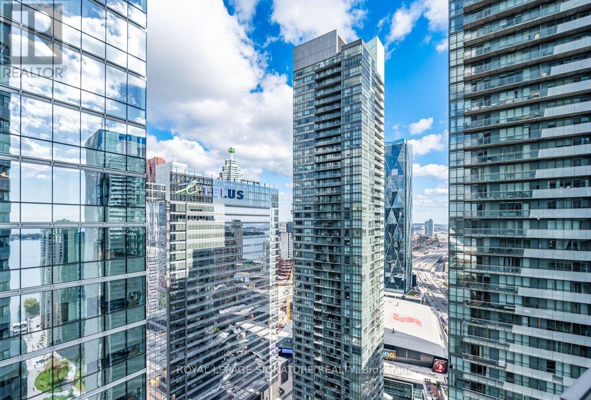 3510 - 14 York Street, Toronto (Waterfront Communities), Ontario  M5J 0B1 - Photo 15 - C12765084