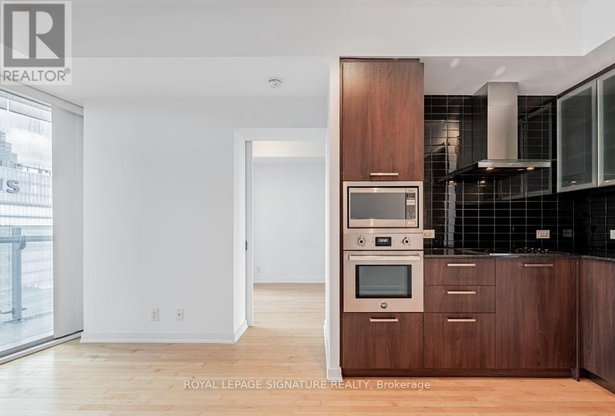 3510 - 14 York Street, Toronto (Waterfront Communities), Ontario  M5J 0B1 - Photo 3 - C12765084