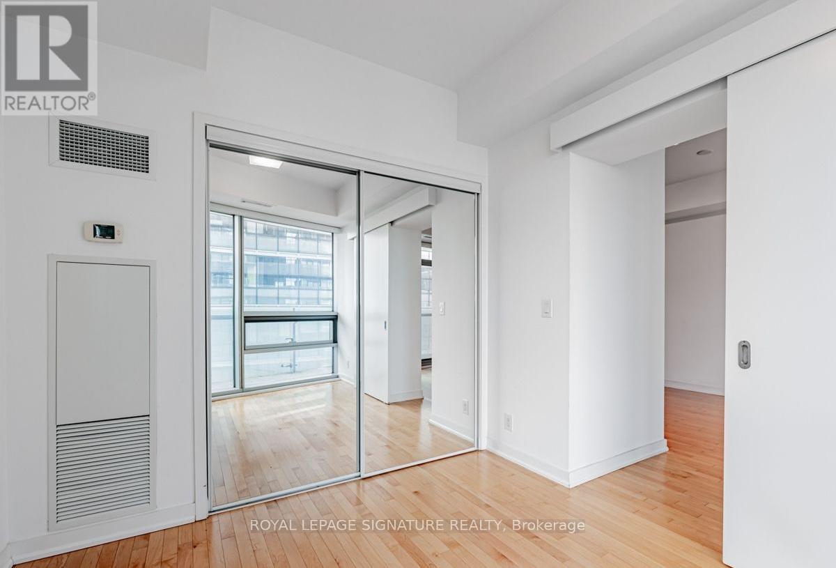 3510 - 14 York Street, Toronto (Waterfront Communities), Ontario  M5J 0B1 - Photo 9 - C12765084