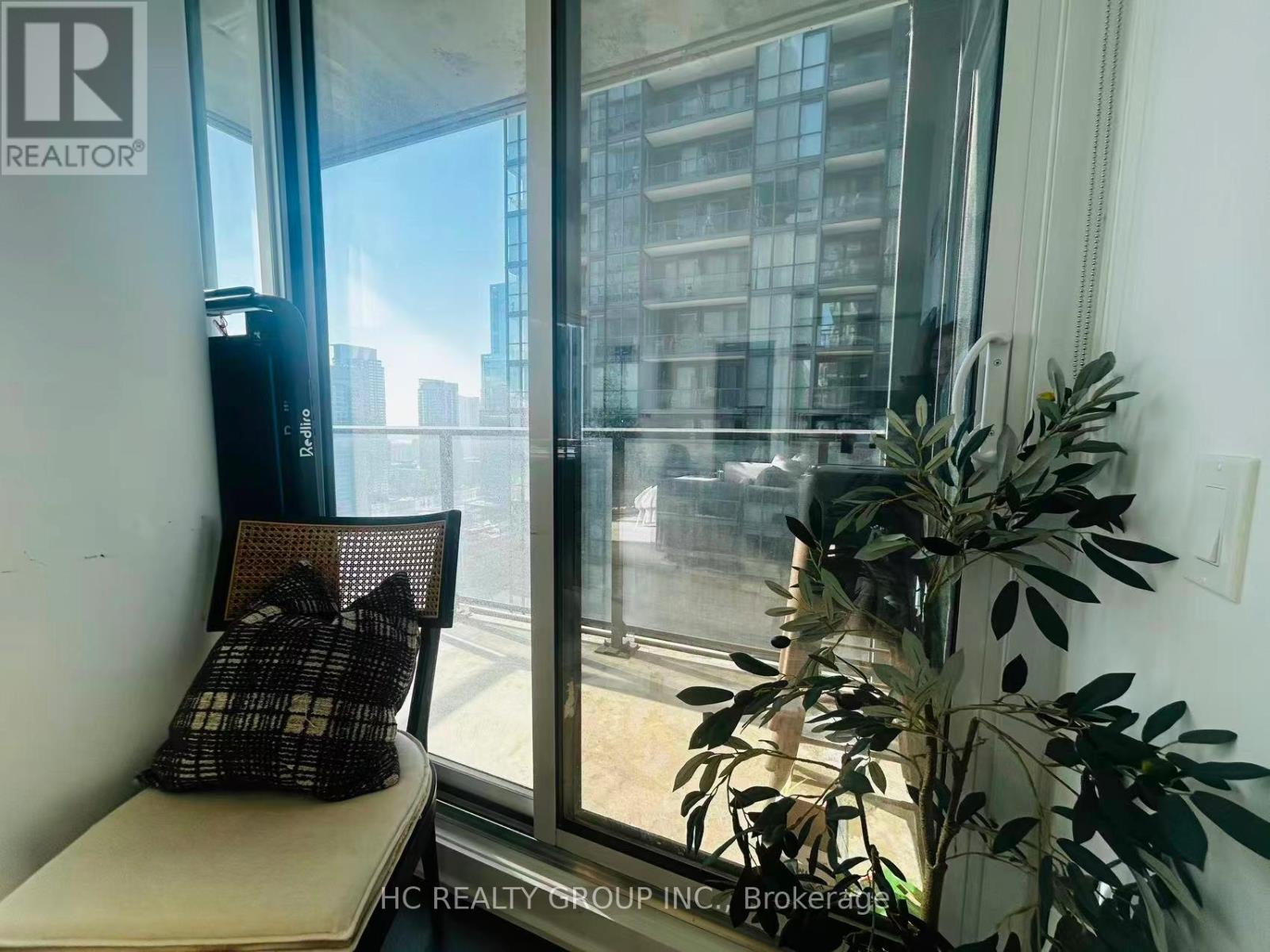 3005 - 115 Blue Jays Way, Toronto (Waterfront Communities), Ontario  M5V 0N4 - Photo 9 - C12765104