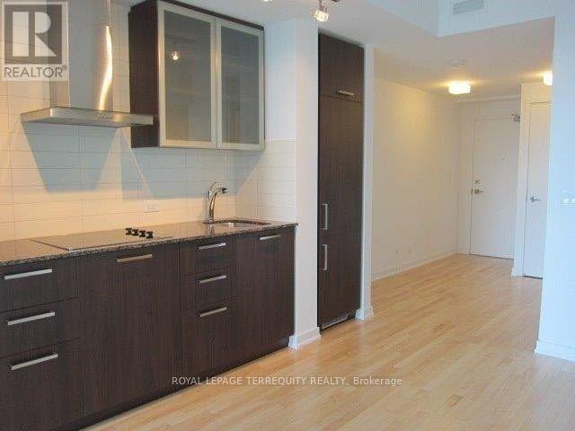 1407 - 14 York Street, Toronto (Waterfront Communities), Ontario  M5J 0B1 - Photo 10 - C12765174