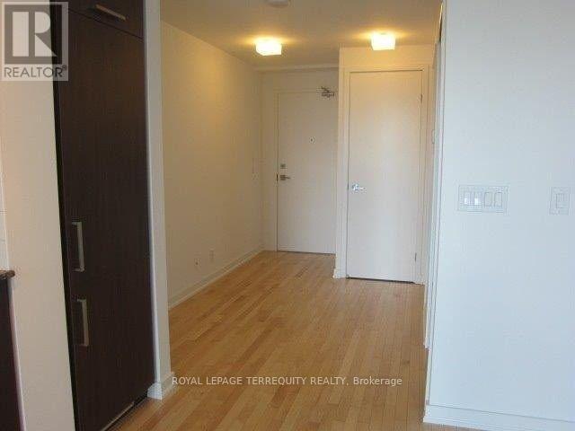 1407 - 14 York Street, Toronto (Waterfront Communities), Ontario  M5J 0B1 - Photo 18 - C12765174