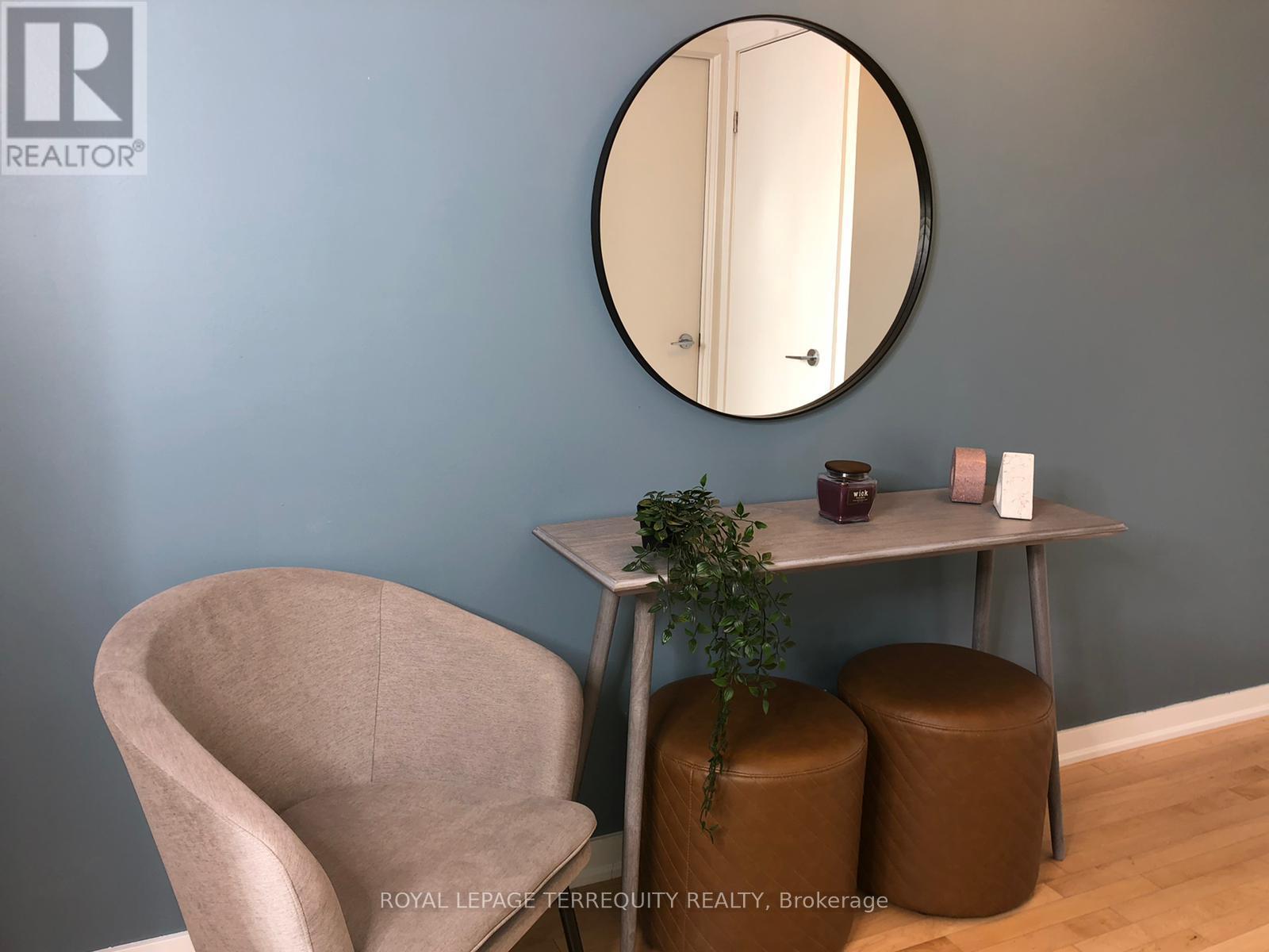 1407 - 14 York Street, Toronto (Waterfront Communities), Ontario  M5J 0B1 - Photo 19 - C12765174