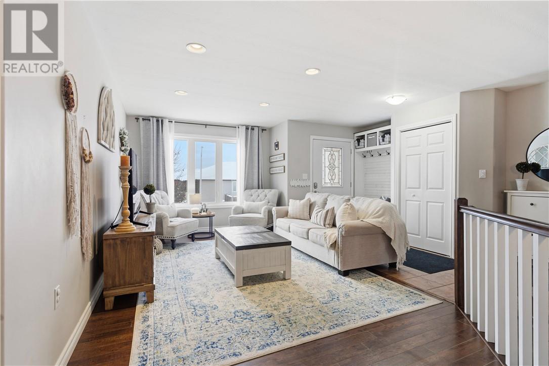 159 Racicot Drive, Garson, Ontario  P3L 0A3 - Photo 13 - 2126354