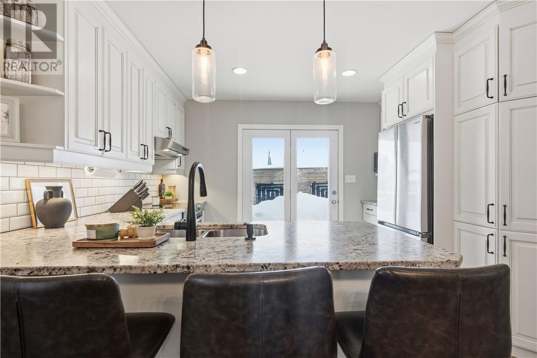 159 Racicot Drive, Garson, Ontario  P3L 0A3 - Photo 4 - 2126354