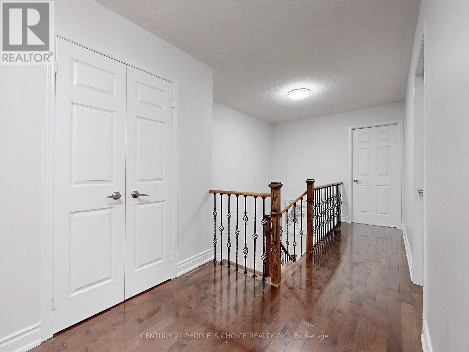 6607 Skipper Way, Mississauga (Meadowvale Village), Ontario  L5W 1P8 - Photo 25 - W12765168