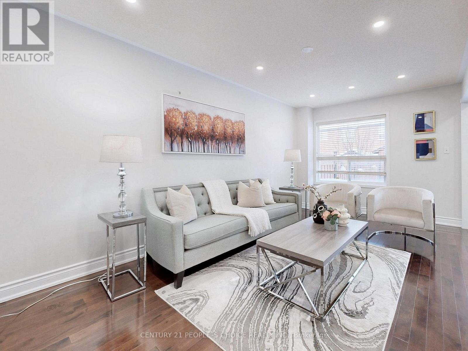 6607 Skipper Way, Mississauga (Meadowvale Village), Ontario  L5W 1P8 - Photo 3 - W12765168